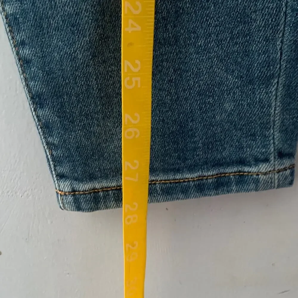 Judy Blue size 11 30 slim fit Women's regular wash Fit Denim Jeans